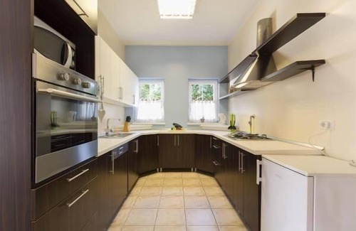 Cere House | Holiday house Cere for 1 - 16 persons with 10 bedrooms - Holiday home