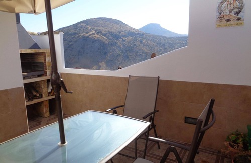 Colomera House | Holiday house Colomera for 1 - 9 persons with 3 bedrooms - Holiday home