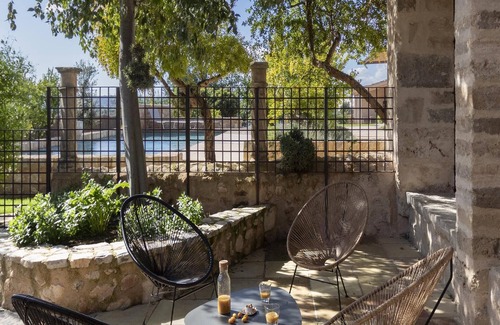 Consell House | Holiday house Consell for 1 - 10 persons with 5 bedrooms - Row house