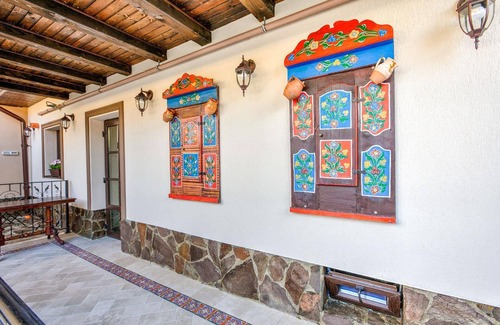 Vladeni House | Holiday house Cristian for 1 - 12 persons with 5 bedrooms - Twin house