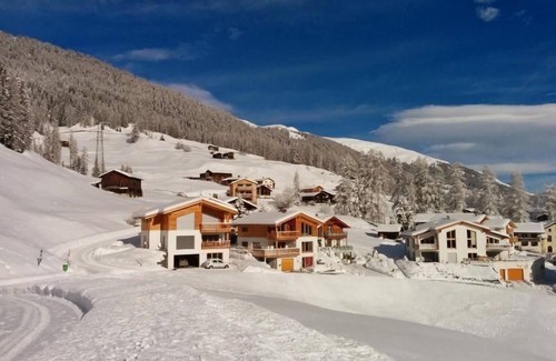 Davos Ski Chalet | Holiday house Davos Glaris for 1 - 6 persons with 3 bedrooms - Detached holiday house