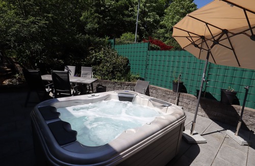 Gilgenbach House | Holiday house Eifel with pool and sauna