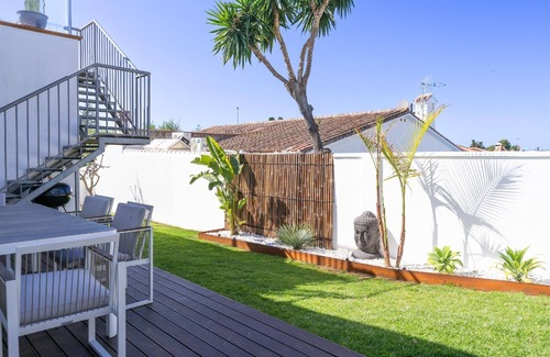 Urbanizacion Costabella House | Holiday house Elveria for 1 - 6 persons with 3 bedrooms - Holiday home