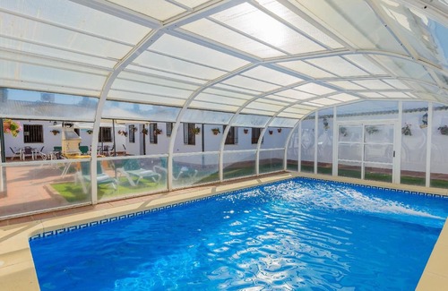 Rivero de Posadas House | Holiday house Rivero de Posadas for 10 - 20 persons with 10 bedrooms - Holiday house