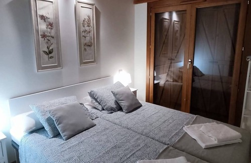 Gavin House | Holiday house Gavin for 1 - 7 persons with 3 bedrooms - Twin house