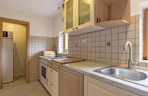 Gornje Dubrave House | Holiday house Gornje Dubrave for 1 - 7 persons with 3 bedrooms - Row house