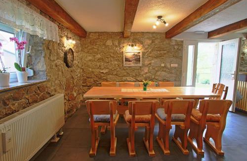 Otocac Villa | Holiday house Green Oasis