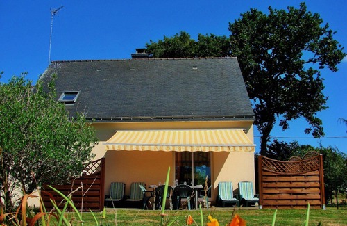 Guehenno House | Holiday house Guéhenno for 1 - 6 persons with 3 bedrooms - Holiday house