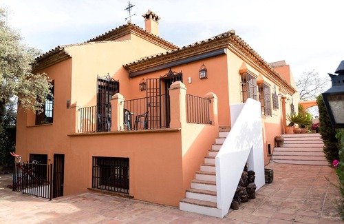 Hornachuelos House | Holiday house Hornachuelos for 1 - 16 persons with 6 bedrooms - Holiday house