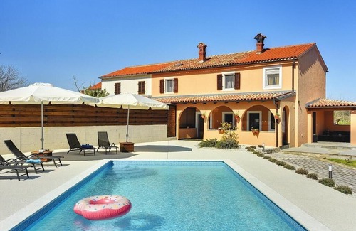Hreljici House | Holiday house Hreljici for 4 - 5 persons with 2 bedrooms - Twin house