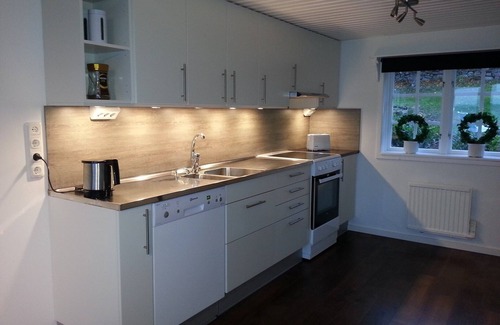 Sturko House | Holiday house in beautiful south - west facing