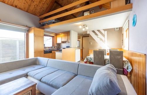 Lombardsijde House | Holiday House in Belgium with Garden Access
