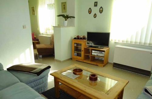 Neubrandenburg House | Holiday house in the city park