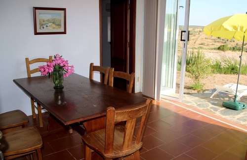 Assuncao House | Holiday house in rural area overlooking the dam of Caia.