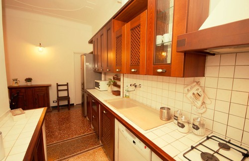 Castelletto Apartment | Holiday House in the center of Genoa, in a refined and relaxing environment