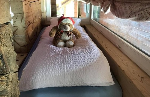 Iseltwald Ski Chalet | Holiday house Iseltwald for 2 - 6 persons with 2 bedrooms - Holiday house