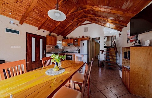 Potirna House | Holiday House Ivan with heated pool and jacuzzi