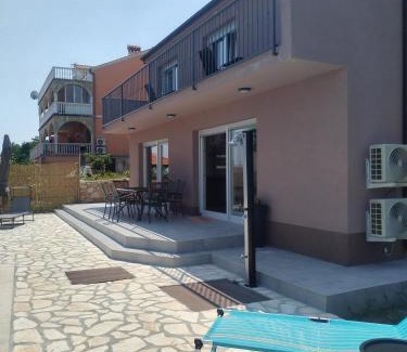 Sveta Jelena Villa | Holiday house Jovich