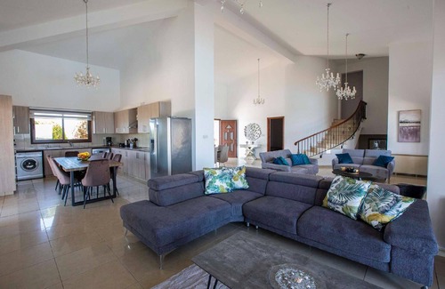 Kathikas Other | Holiday house Kathikas for 1 - 12 persons with 6 bedrooms - Farmhouse