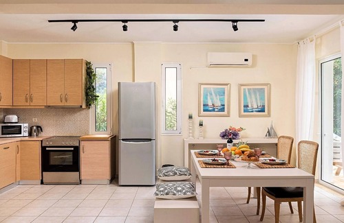 Kamisiana House | Holiday house Kourna for 1 - 8 persons with 3 bedrooms - Holiday house