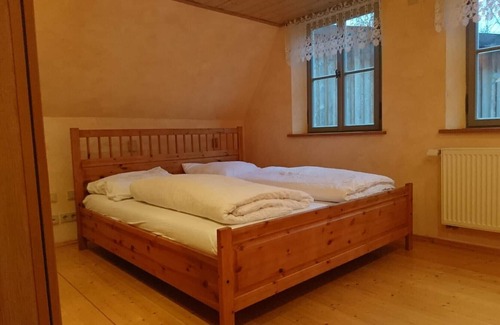 Kranichfeld House | Holiday house Kranichfeld for 6 - 12 persons with 4 bedrooms - Holiday house
