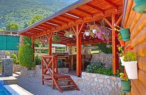 Sapareva Banya House | Holiday House Kubrat