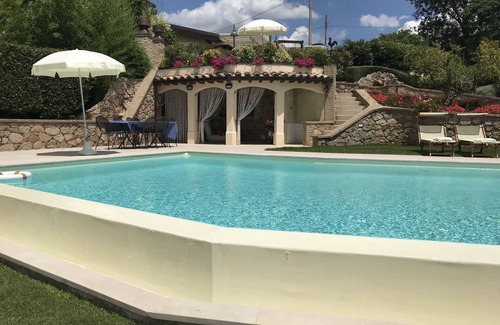 Pierantonio House | HOLIDAY HOUSE L'USIGNOLO