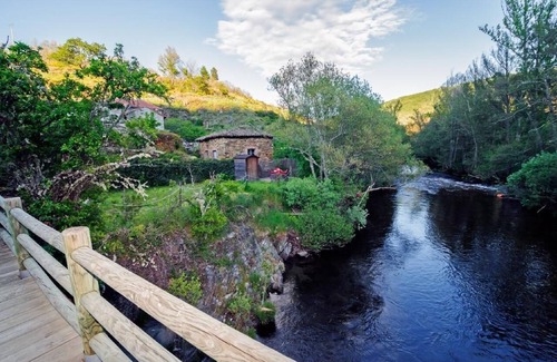 La Omanuela House | Holiday house La Omañuela for 1 - 2 persons with 2 bedrooms - Holiday home