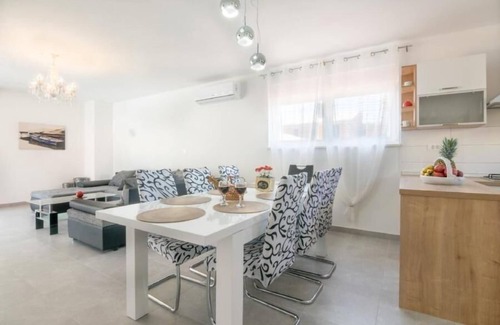 Kapelica House | Holiday house Labin for 1 - 8 persons with 4 bedrooms - Holiday home