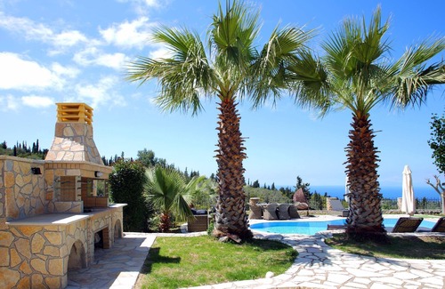 Tsoukaladhes House | Holiday house Lefkada (Stadt) for 1 - 8 persons with 3 bedrooms - Holiday house