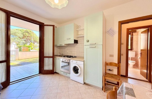 Lido di Volano House | Holiday house Lido di Volano for 1 - 6 persons with 2 bedrooms - Row house