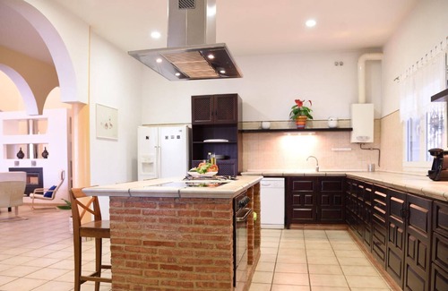 Lora Del Rio House | Holiday house Lora del Rio for 7 - 14 persons with 5 bedrooms - Holiday house