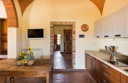 Lucignano House | Holiday house Lucignano for 3 - 9 persons with 5 bedrooms - Holiday home