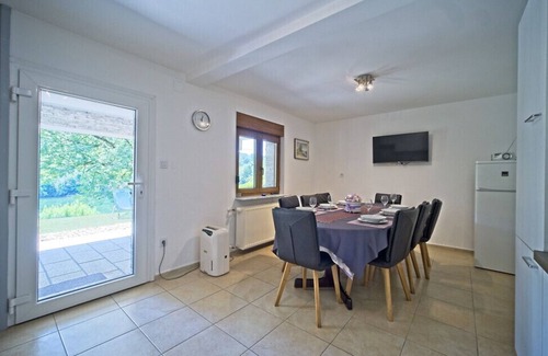 Ozalj Villa | Holiday House Lucija by Villas Guide