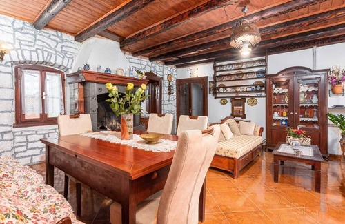 Kruncici Villa | Holiday House Marina
