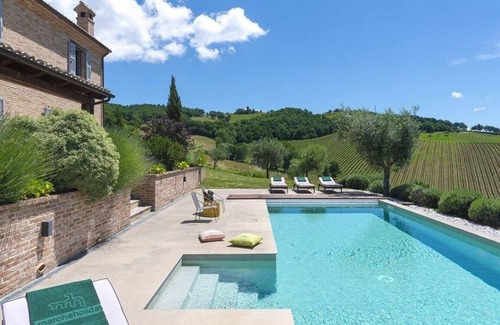 Matelica House | Holiday house Matelica for 1 - 8 persons with 4 bedrooms - Holiday home