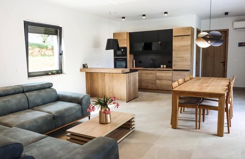 Rukavac House | Holiday house Matulji for 1 - 13 persons with 6 bedrooms - Holiday house