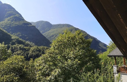 Lavizzara House | Holiday house Menzonio for 1 - 5 persons with 4 bedrooms - Detached holiday house