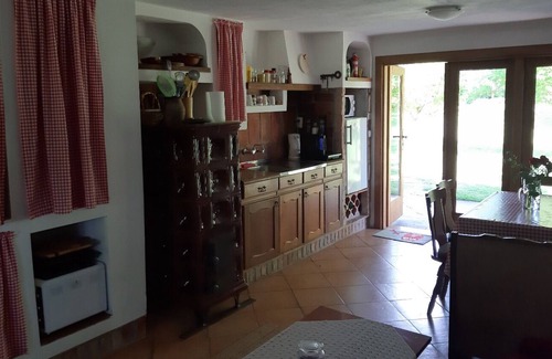 Sisak-Moslavina House | Holiday house Mir - countryside house with jacuzzi: - Krapje, Continental Croati, Croatia