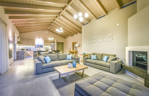 Limni Keri House | Holiday house Mouzaki for 1 - 8 persons with 3 bedrooms - Holiday house