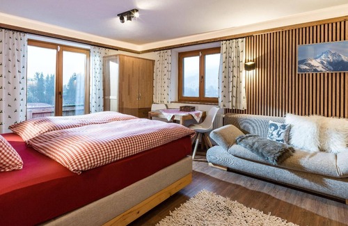 Oberndorf in Tirol House | Holiday house Oberndorf in Tirol for 3 - 9 persons with 4 bedrooms - Holiday house
