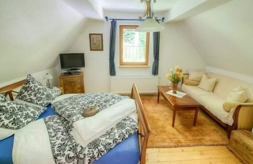 Oppach House | Holiday house Oppach for 1 - 11 persons with 5 bedrooms - Holiday home
