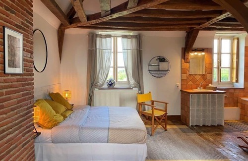Paucourt Other | Holiday house Paucourt for 1 - 12 persons with 6 bedrooms - Castle