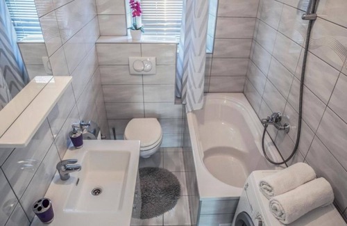 Blizna Donja House | Holiday house Pax - with pool: - Marina, Riviera Trogir, Croatia