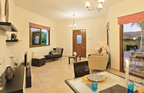 Pano Arodhes House | Holiday house Peristerona for 1 - 8 persons with 3 bedrooms - Holiday home