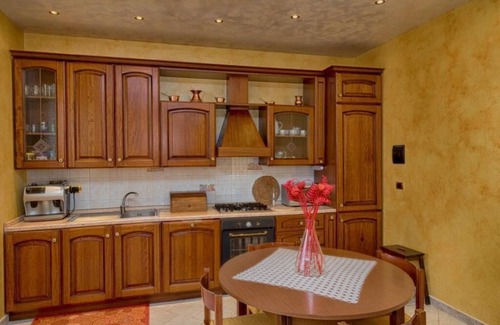 Petacciato House | Holiday house Petacciato for 1 - 14 persons with 3 bedrooms - Holiday home