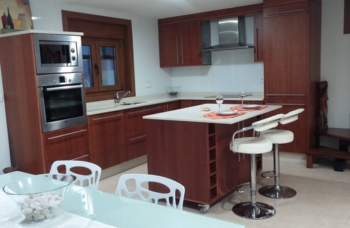 A Lanzada Ski Chalet | HOLIDAY HOUSE PLAYA SANXENXO GALICIA