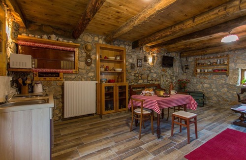 Polje House | Holiday house Polje for 1 - 5 persons with 2 bedrooms - Row house