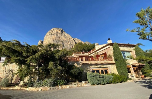 Polop House | Holiday house Polop for 1 - 10 persons with 5 bedrooms - Holiday home