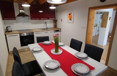 Ljubitovica House | Holiday house Prgomet for 1 - 6 persons with 2 bedrooms - Holiday home